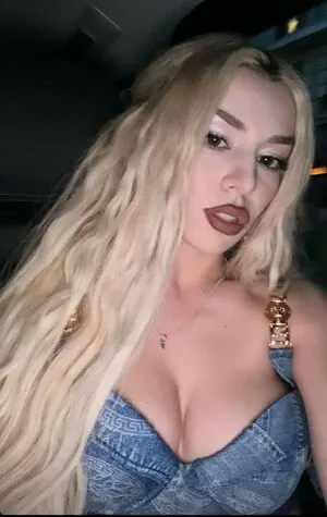 Ava Max OnlyFans Leaked Free Thumbnail Picture - #S3KZK5yzhH