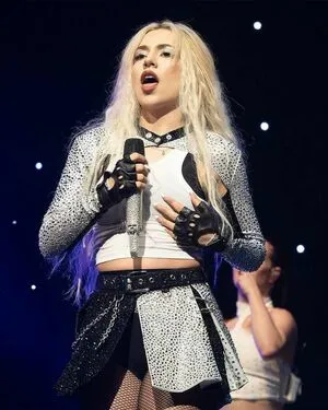 Ava Max OnlyFans Leaked Free Thumbnail Picture - #TIrNLqgeE3
