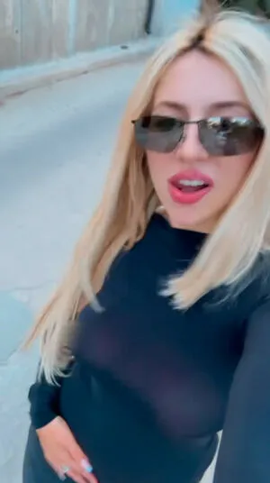 Ava Max OnlyFans Leaked Free Thumbnail Picture - #TVPy6bnBM4