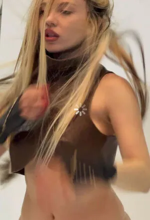 Ava Max OnlyFans Leaked Free Thumbnail Picture - #U2GaSx2djT