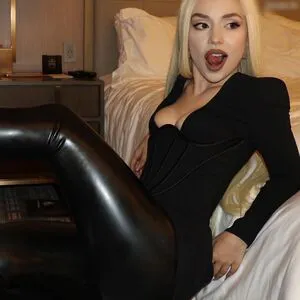 Ava Max OnlyFans Leaked Free Thumbnail Picture - #UnfXeEtIOv