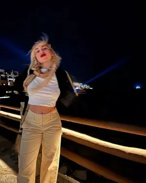 Ava Max OnlyFans Leaked Free Thumbnail Picture - #Uu8brIlcNf