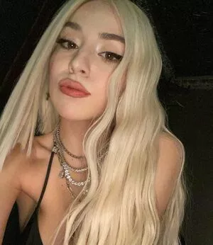 Ava Max OnlyFans Leaked Free Thumbnail Picture - #Uy1cxXrl2Y