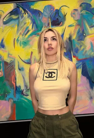 Ava Max OnlyFans Leaked Free Thumbnail Picture - #VrFO0DQ55A