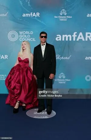 Ava Max OnlyFans Leaked Free Thumbnail Picture - #XWo9RmfWc1