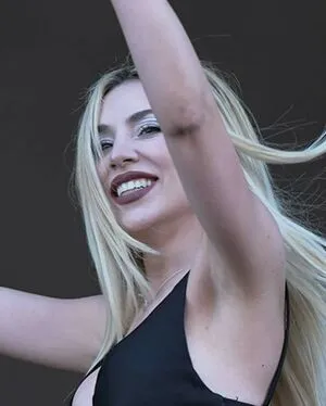 Ava Max OnlyFans Leaked Free Thumbnail Picture - #Y0ZcshZ4ra