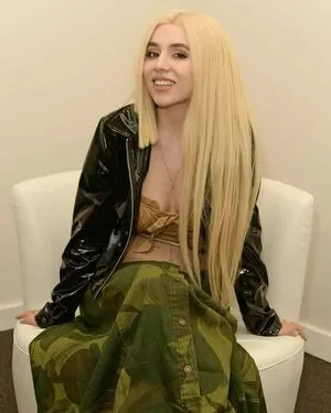 Ava Max OnlyFans Leaked Free Thumbnail Picture - #YYKgtyo5wB