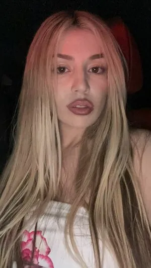 Ava Max OnlyFans Leaked Free Thumbnail Picture - #YxoNqggl3C