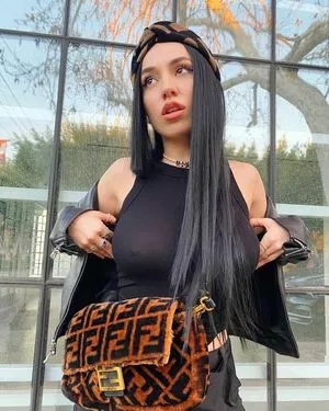 Ava Max OnlyFans Leaked Free Thumbnail Picture - #Z6WToVT6tu