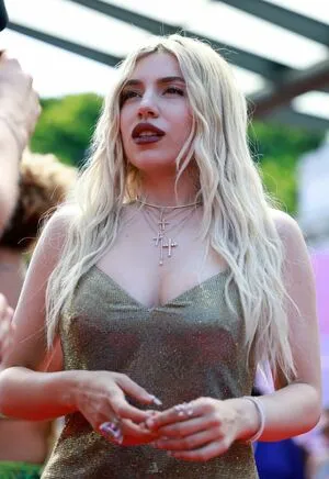 Ava Max OnlyFans Leaked Free Thumbnail Picture - #aqahDPAE7u