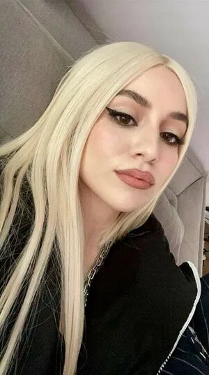 Ava Max OnlyFans Leaked Free Thumbnail Picture - #bRT5nryMs6