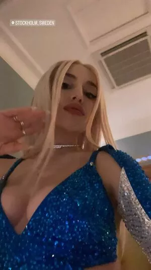 Ava Max OnlyFans Leaked Free Thumbnail Picture - #bRifJgzRoe