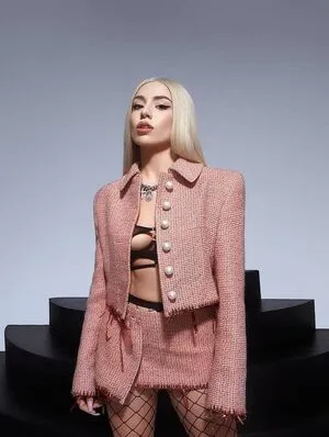 Ava Max OnlyFans Leaked Free Thumbnail Picture - #dSpq7gRqfG