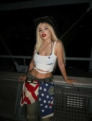 Ava Max OnlyFans Leaked Free Thumbnail Picture - #dVKF172jI6