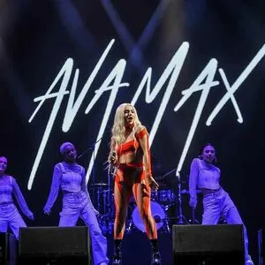 Ava Max OnlyFans Leaked Free Thumbnail Picture - #fJUnHjOcJw