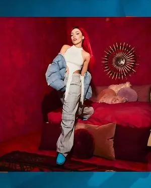 Ava Max OnlyFans Leaked Free Thumbnail Picture - #gFcuGbO8ab