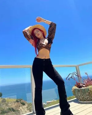 Ava Max OnlyFans Leaked Free Thumbnail Picture - #gz7TfDZtZV