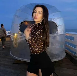 Ava Max OnlyFans Leaked Free Thumbnail Picture - #hhxV4FNdmf