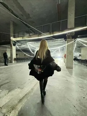 Ava Max OnlyFans Leaked Free Thumbnail Picture - #ijsx2CC94Q