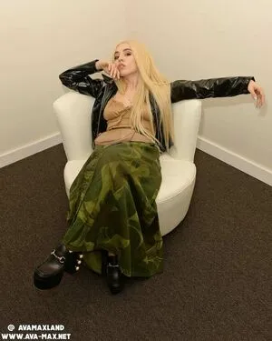 Ava Max OnlyFans Leaked Free Thumbnail Picture - #jJ1cGumXL7