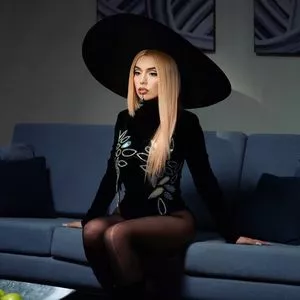 Ava Max OnlyFans Leaked Free Thumbnail Picture - #lXUzDRT13I