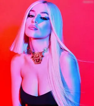 Ava Max OnlyFans Leaked Free Thumbnail Picture - #nKajNuiqCT