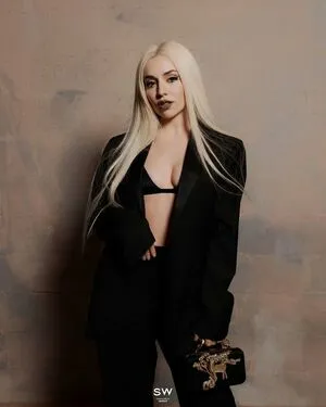 Ava Max OnlyFans Leaked Free Thumbnail Picture - #nXNy7w7Ueh