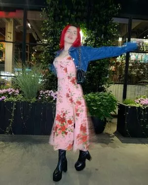 Ava Max OnlyFans Leaked Free Thumbnail Picture - #nanuEM5kvg