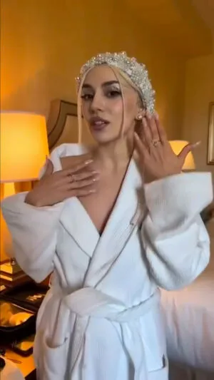 Ava Max OnlyFans Leaked Free Thumbnail Picture - #njIhZKHuFS