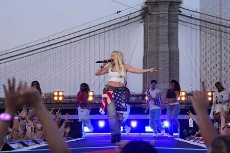 Ava Max OnlyFans Leaked Free Thumbnail Picture - #ntdjSLU2BC