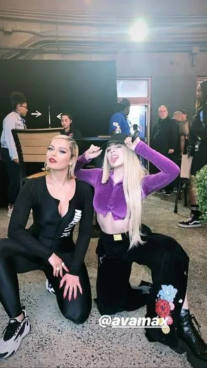 Ava Max OnlyFans Leaked Free Thumbnail Picture - #o2PzyEibLH