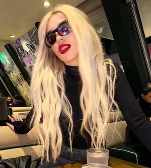 Ava Max OnlyFans Leaked Free Thumbnail Picture - #oRpyTi7YdJ