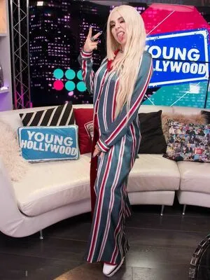 Ava Max OnlyFans Leaked Free Thumbnail Picture - #p1LRNMsNmI