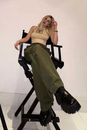 Ava Max OnlyFans Leaked Free Thumbnail Picture - #r4GSux8kLq