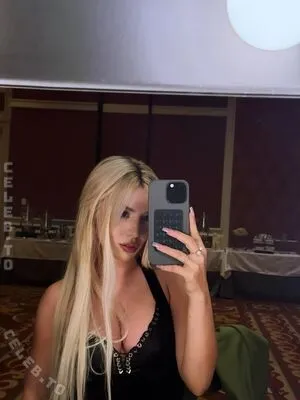 Ava Max OnlyFans Leaked Free Thumbnail Picture - #uGZiR723rk