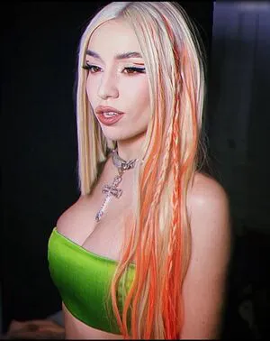 Ava Max OnlyFans Leaked Free Thumbnail Picture - #y3OUHnodsE