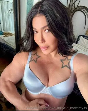 Ava Muscle Mommy Ts OnlyFans Leaked Free Thumbnail Picture - #A2Q24comA3