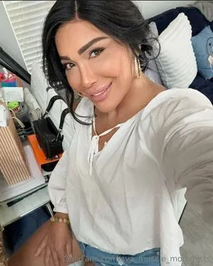 Ava Muscle Mommy Ts OnlyFans Leaked Free Thumbnail Picture - #GiSpewgMbq