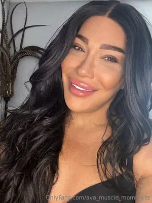 Ava Muscle Mommy Ts OnlyFans Leaked Free Thumbnail Picture - #Sv6vHjWIip