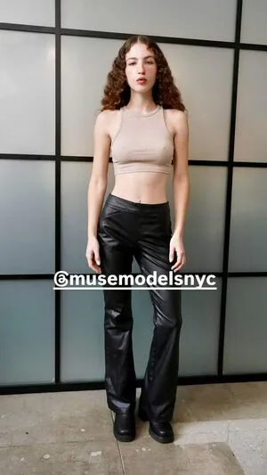 Ava Pearlman OnlyFans Leaked Free Thumbnail Picture - #oiPf6AalO4
