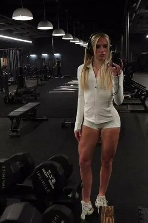 Ava Robar OnlyFans Leaked Free Thumbnail Picture - #HE9Rz5RmYx