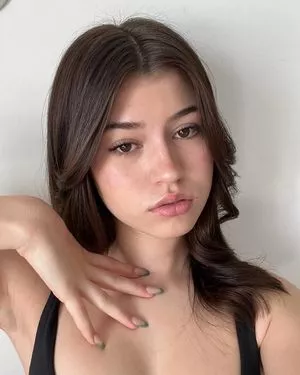 Ava Rose Beaune OnlyFans Leaked Free Thumbnail Picture - #lyaTHWe0AU