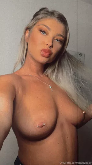 Ava Rosee Jewlzzbaby OnlyFans Leaked Free Thumbnail Picture - #HLkE97Vivl