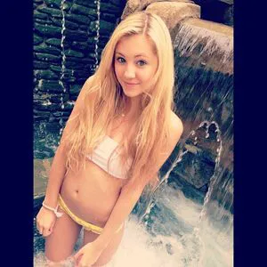 Ava Sambora OnlyFans Leaked Free Thumbnail Picture - #g4SdRKZpTp