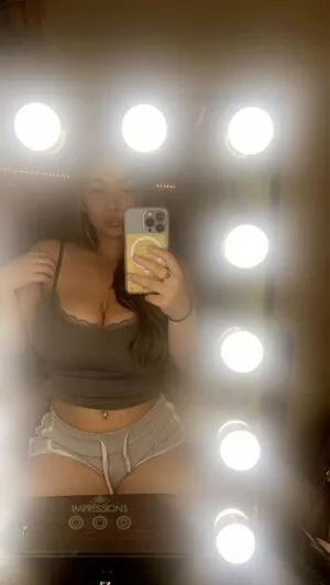 Ava Schillaci OnlyFans Leaked Free Thumbnail Picture - #0mS2LlviKR