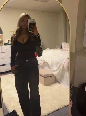 Ava Schillaci OnlyFans Leaked Free Thumbnail Picture - #5Zv8ZWZK95