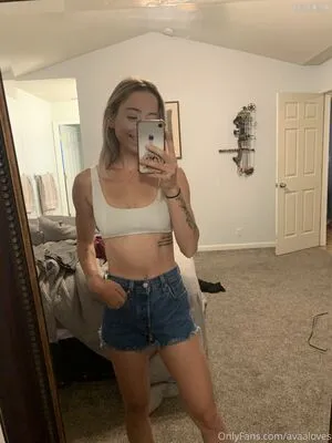 Avaaloves OnlyFans Leaked Free Thumbnail Picture - #OBlGzMB0Tb