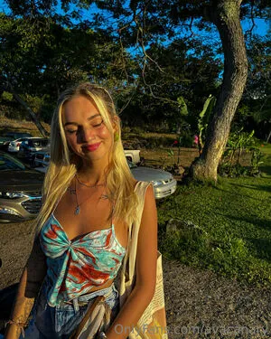 Avacanary OnlyFans Leaked Free Thumbnail Picture - #f7ZZWHZUOS