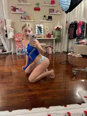 Avacherrry OnlyFans Leaked Free Thumbnail Picture - #0aGCutSw6x