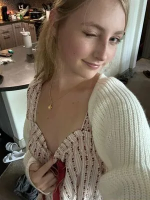 Avacherrry OnlyFans Leaked Free Thumbnail Picture - #UXY66DVimW